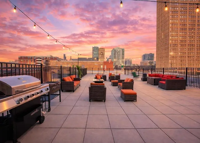Apartamento Mccormick Place Spacious 3br Family Heaven With Optional Parking Sleeps 10 Guests Near Soldier Field And Field Museum