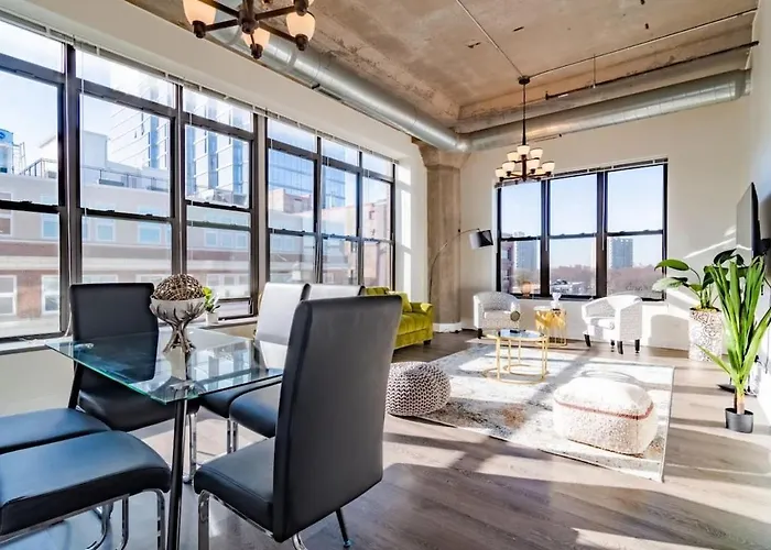 Mccormick Place Spacious 3br Family Heaven With Optional Parking Sleeps 10 Guests Near Soldier Field And Field Museum Apartamento *